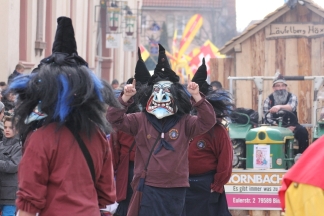 L&auml;ufelberg H&auml;xe Egringen - Binzen _c032815.jpg